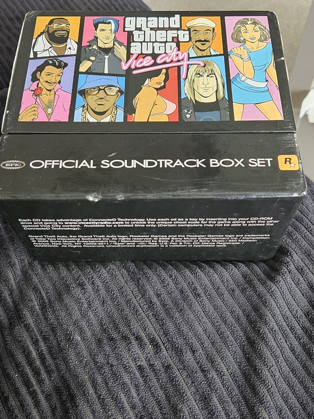 Grand Theft Auto: Vice City Official Soundtrack Box Set - Black